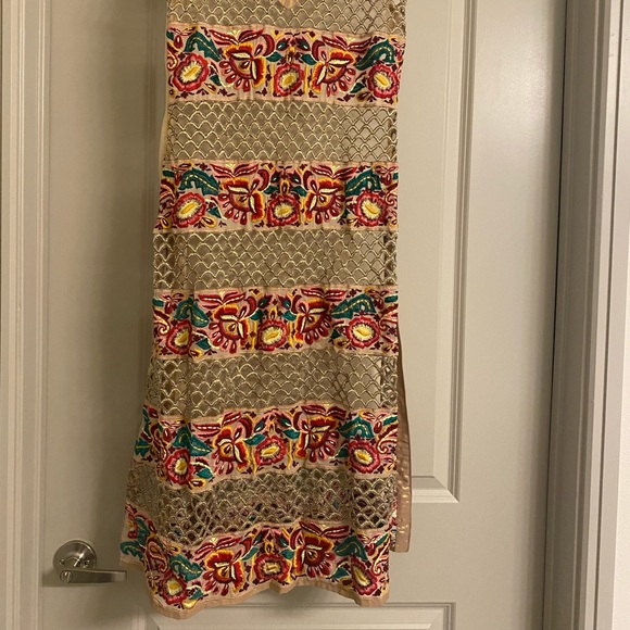 Formal Pakistani Dress - Picture 6 of 7